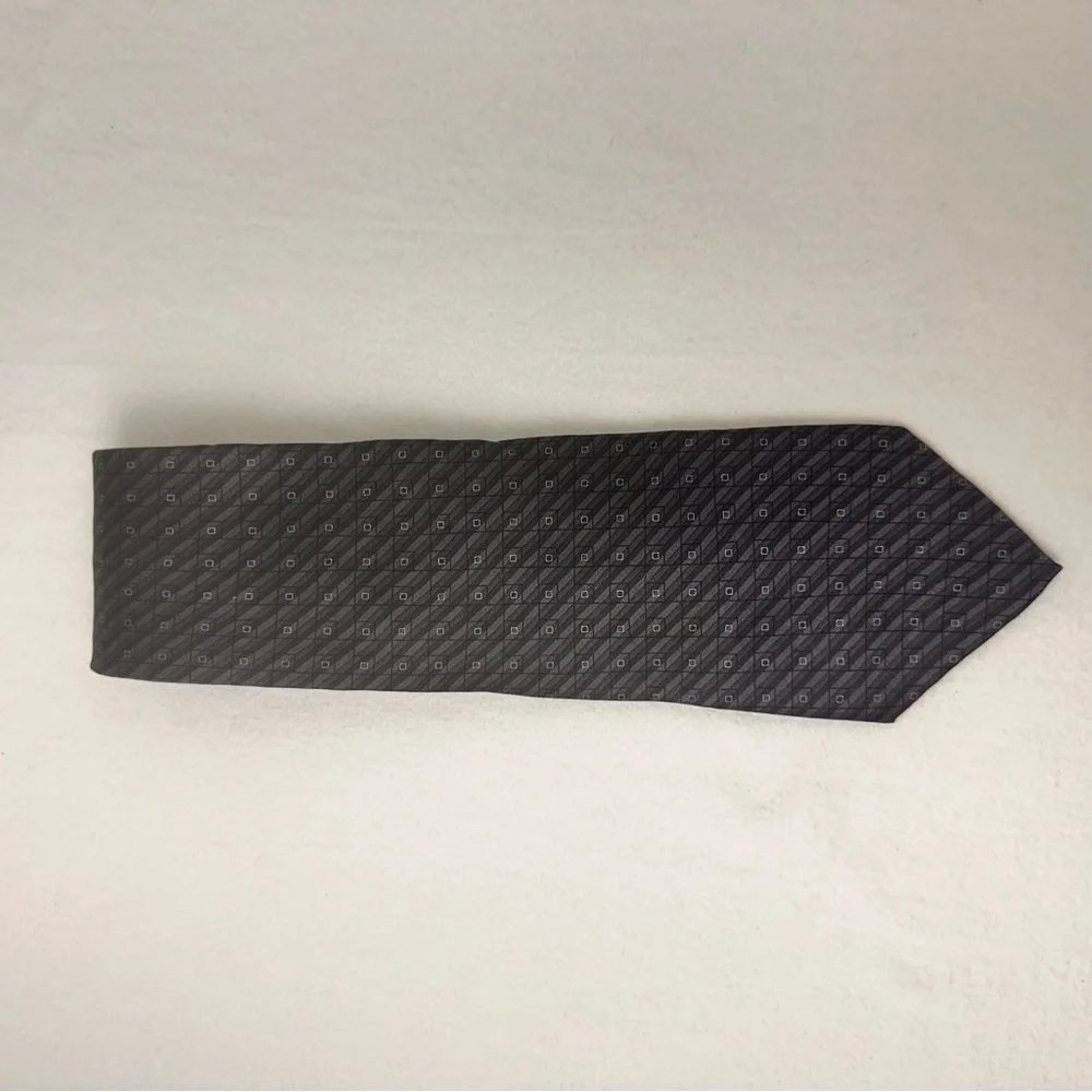 Arrow Men’s Tie Imported Silk Vintage Grey Geometric Necklace Office